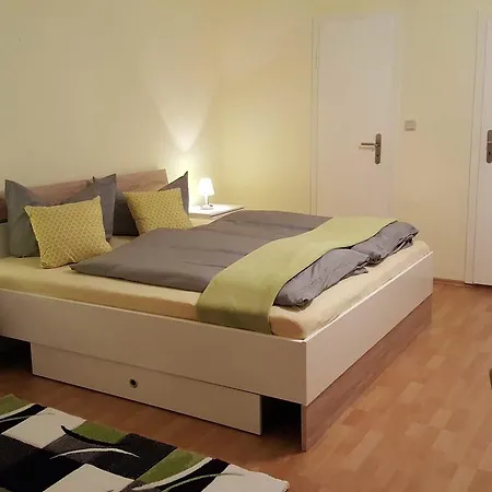Behn Ferienhaus 1 Hof Tatil Evi